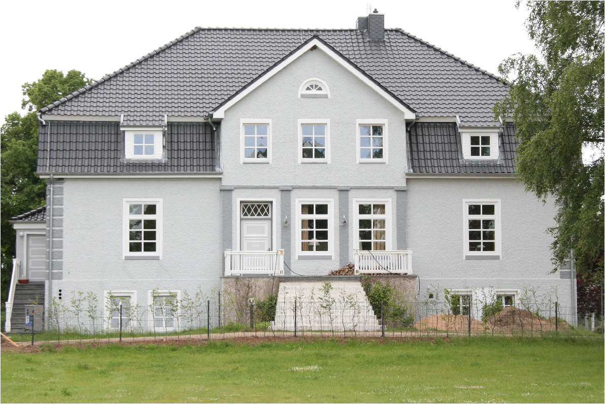 Clubhaus Golfclub Gut Grambek EV - Dach u. Fassade - Neu