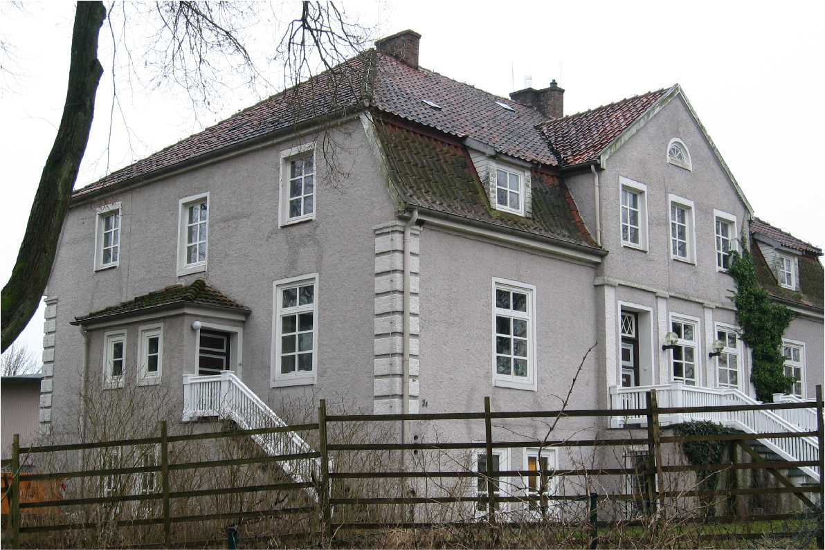 Clubhaus Golfclub Gut Grambek EV - Fassade / Dach - Alt