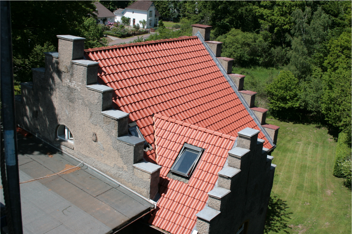 Grambek Turm und Dach Sanierung