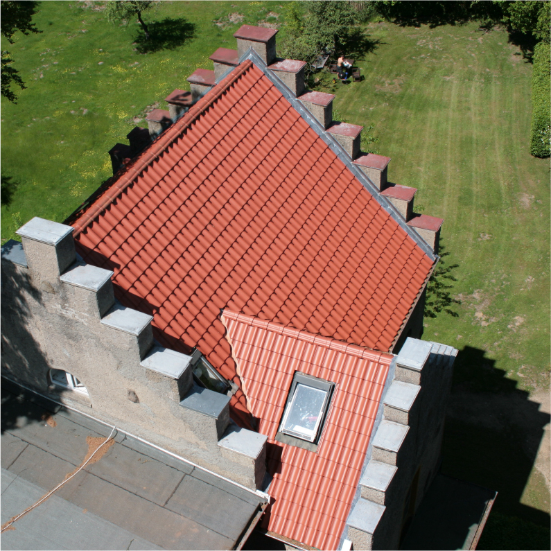 Grambek Turm und Dach Sanierung