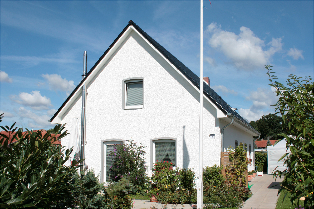Grambek Wohnhaus Dach- und Fassadensanierung