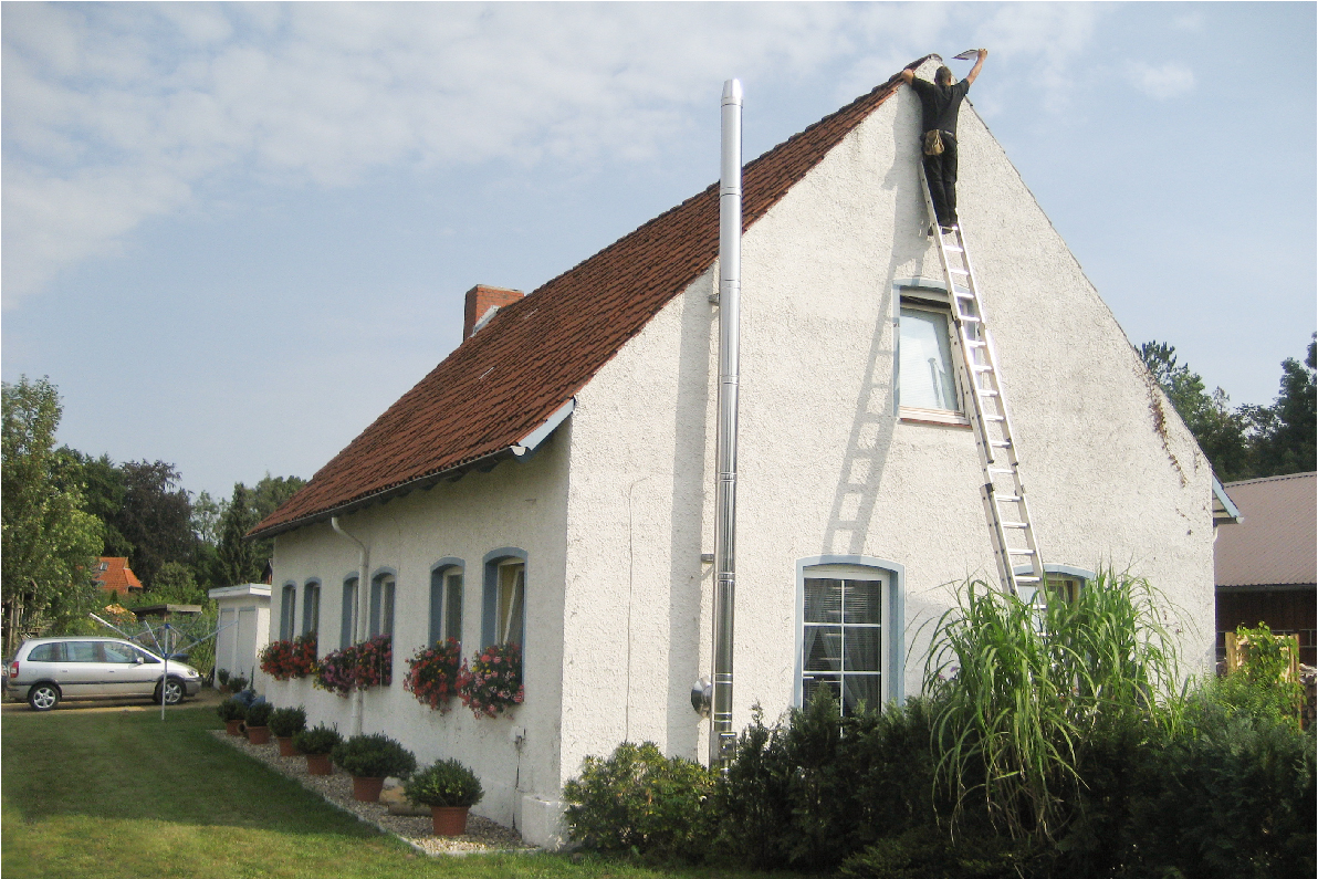 Grambek Wohnhaus Dach- und Fassadensanierung