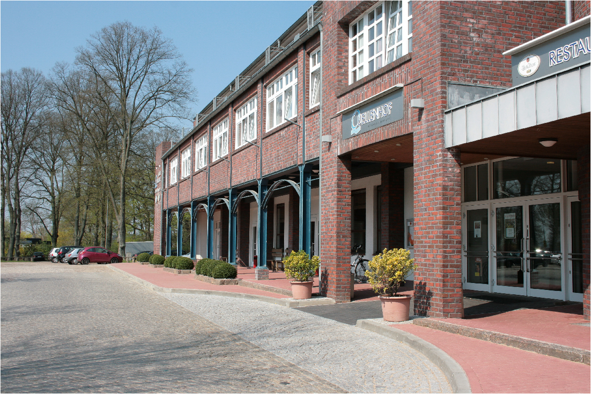 Moelln Quellenhof Saal und Lounge